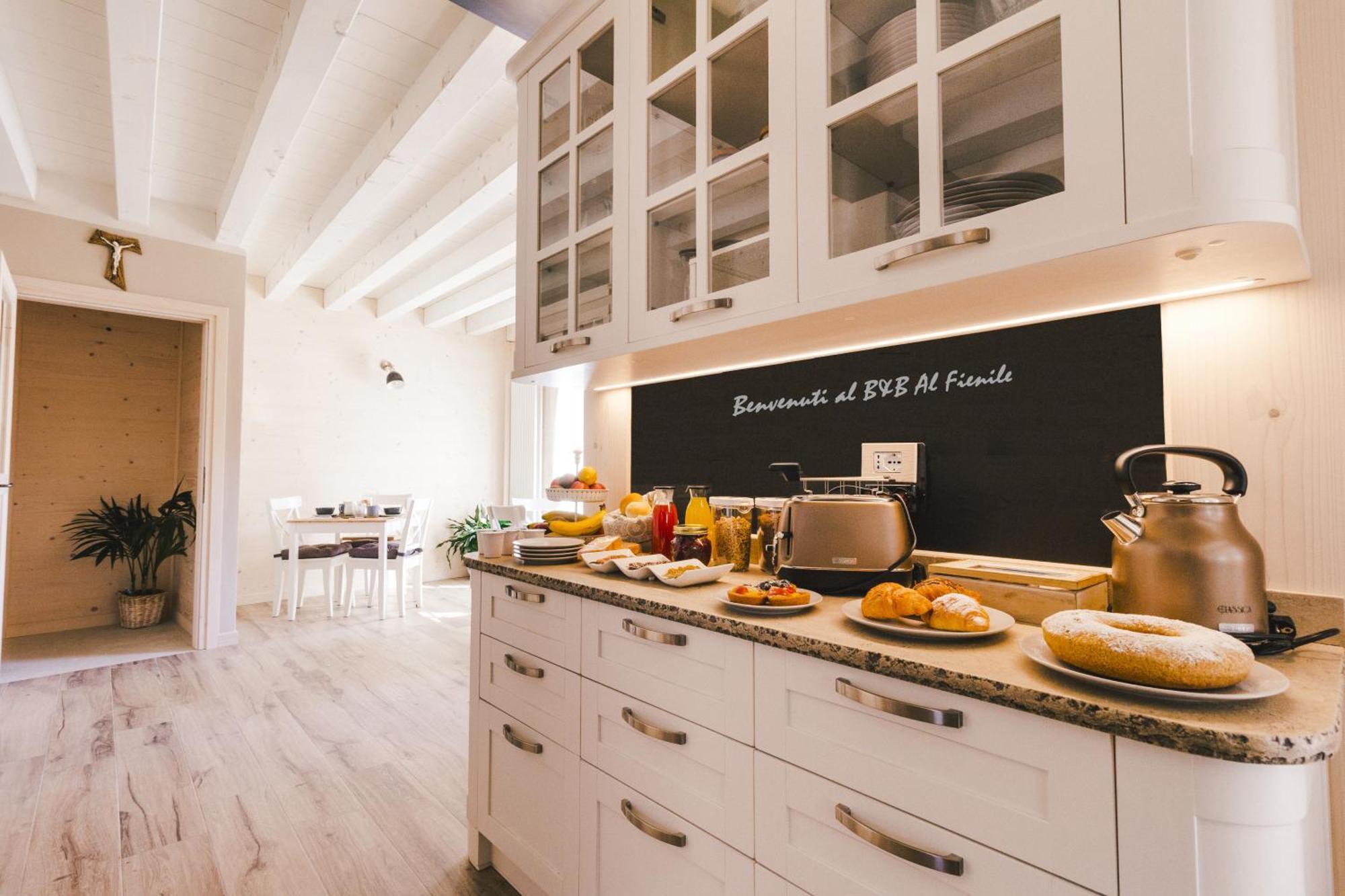 B&B Al Fienile Paderno del Grappa Eksteriør billede